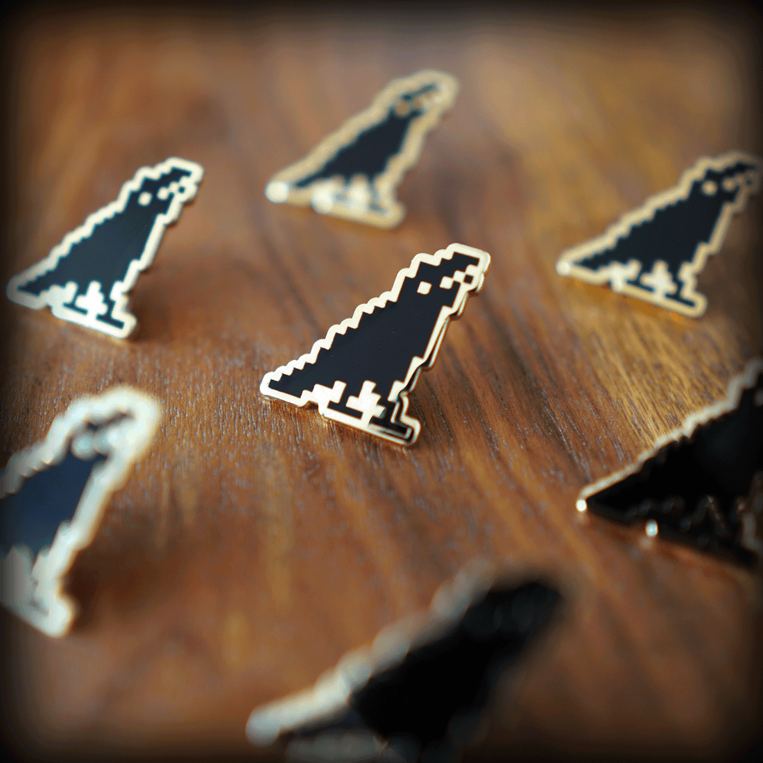 Crow Pin • Look Up